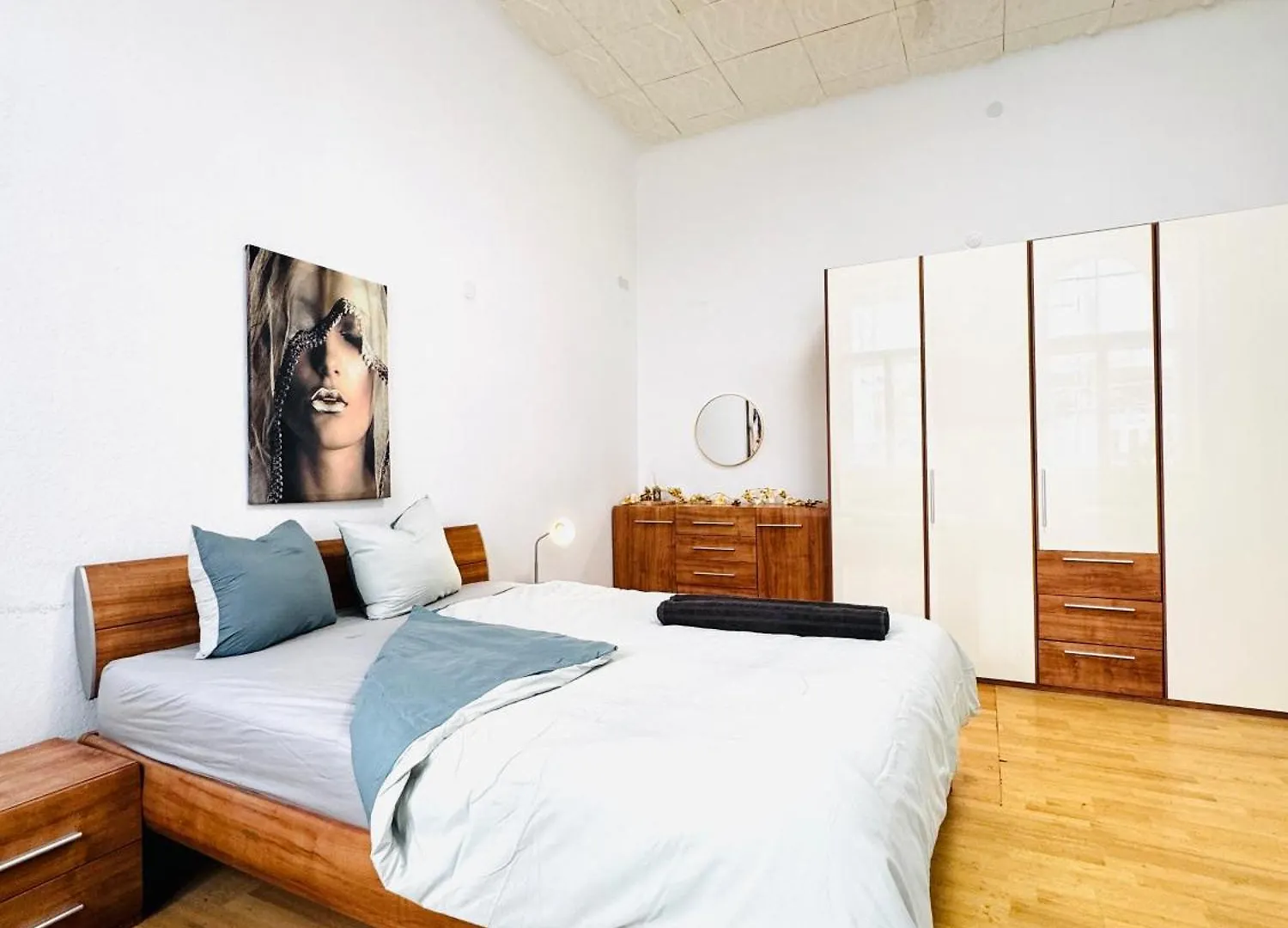 Comfy 2Br Apt, For 5P, Easy Access To Stadthalle Viena 0*,  Áustria